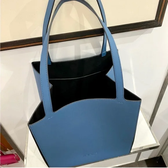 MICHAEL KORS Jordi Large LeatherTote Bag